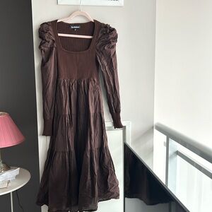 En saison brown dress